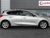 Ford Focus Image 2