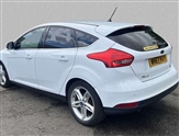 Ford Focus Image 2