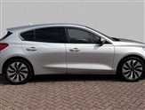 Ford Focus Image 2