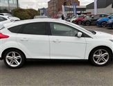 Ford Focus Image 4