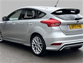 Ford Focus Image 2