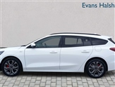 Ford Focus Image 6