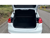 Ford Focus Image 4