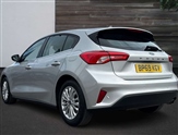 Ford Focus Image 2