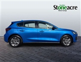 Ford Focus Image 2