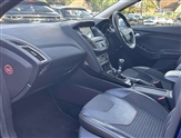 Ford Focus Image 2