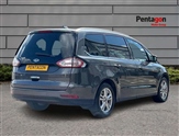 Ford Galaxy Image 4