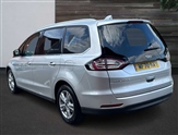 Ford Galaxy Image 2