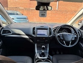 Ford Galaxy Image 3