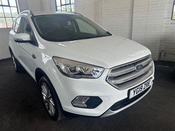 Ford Kuga £17,498 - £33,115
