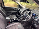 Ford Kuga Image 2