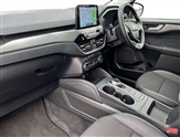 Ford Kuga Image 2