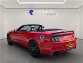 Ford Mustang Image 2