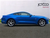 Ford Mustang Image 4