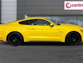 Ford Mustang Image 2