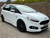 Ford S-Max Image 1