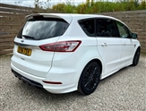 Ford S-Max Image 3