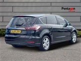 Ford S-Max Image 4