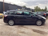 Ford S-Max Image 2