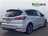 Ford S-Max Image 2