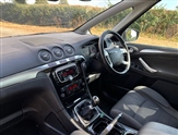 Ford S-Max Image 4