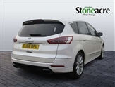 Ford S-Max Image 3