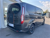 Ford Tourneo Custom Image 2