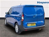 Ford Transit Courier Image 6