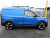 Ford Transit Courier Image 2