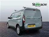 Ford Transit Courier Image 5