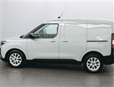 Ford Transit Courier Image 5