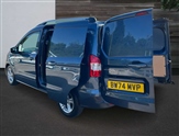 Ford Transit Courier Image 6