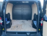 Ford Transit Courier Image 4