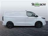 Ford Transit Custom Image 2