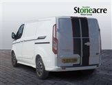 Ford Transit Custom Image 6