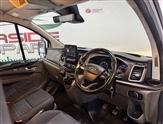 Ford Transit Custom Image 6
