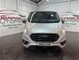 Ford Transit Custom Image 2
