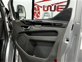 Ford Transit Custom Image 4
