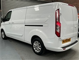 Ford Transit Custom Image 6