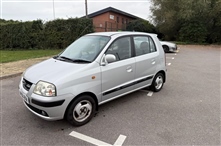 Hyundai Amica