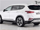 Hyundai Santa Fe Image 2