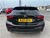 Infiniti Q30 Image 5
