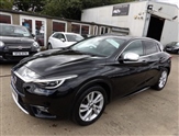 Infiniti Q30 Image 3