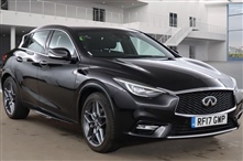 Infiniti Q30