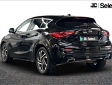 Infiniti Q30 Image 4