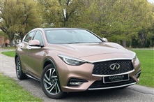 Infiniti Q30