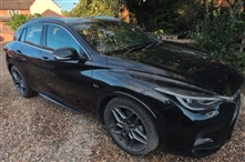 Infiniti Q30