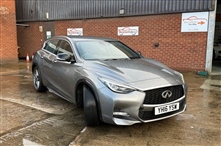 Infiniti Q30