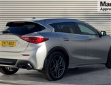 Infiniti Q30 Image 3