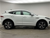 Jaguar E-Pace Image 6